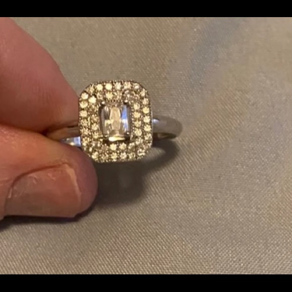 Swarovski Square Ring